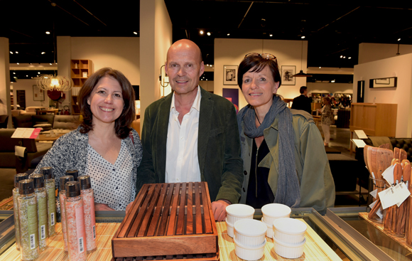 24. Florence Daveau-Lioret (Idées-en-bulles), Hubert Perret (Champagne HP) et Frédérique Belhomme (Idées-en-bulles)