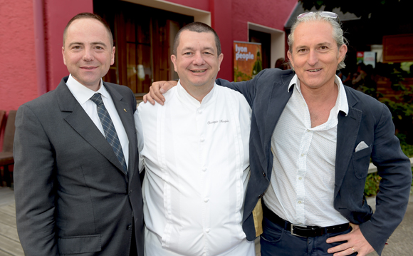 25. Vincent Le Roux (Restaurant Paul Bocuse), Christophe Marguin, président des Toques Blanches Lyonnaises et Pascal Auclair (FMI)