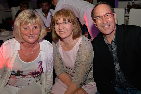 34. Joëlle Billard, Vincenta et Charles Nicolaus (clinique du Tonkin)