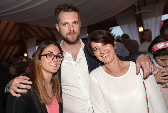 42. Jean-Baptiste Aguettant (Light Air) et son épouse Elodie (Medef) et Verane Vaché (RMG Conseil)