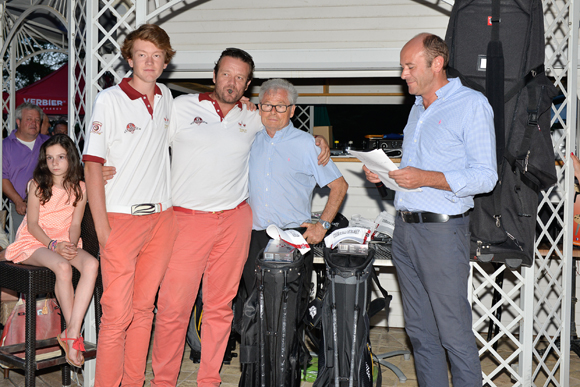 66. Benoit et Charles Offroy (1er brut) aux côtés de Maurice Bettant et Stéphane Flamand