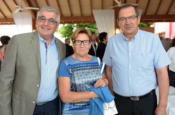 9. Eric Liatout, Marie-Claude Mas et Henri Cormoreche, maire de Mionnay