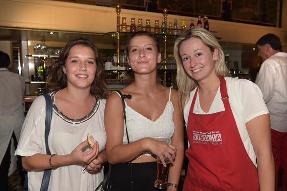 31. Sarah Perrenot, Anne-Laure Tudela et Chloé Pupier (Sibilia)