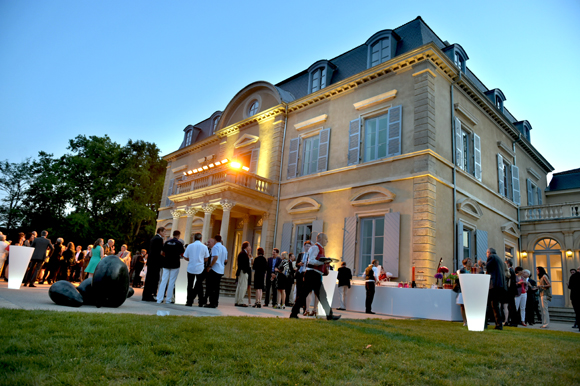 51. Garden party dans les jardins du domaine 