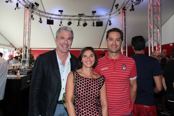 12. Monsieur Labbadi (Lamat), Sandrine Perret (Crédit Agricole), Jérome son époux