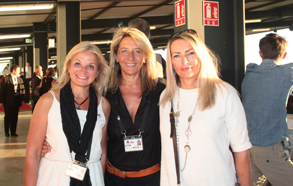 23. Valérie Fétaud et Catherine Arbaud (LOU Rugby), Corinne Paris (Assurances Paris Gerbaud)