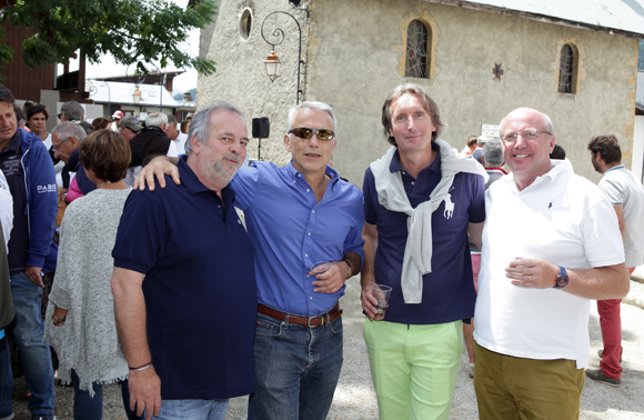 32. Pierre Martin, Patrick Martin Belaysoud, Hugues Ducrot et Jean-Christophe Aguettant