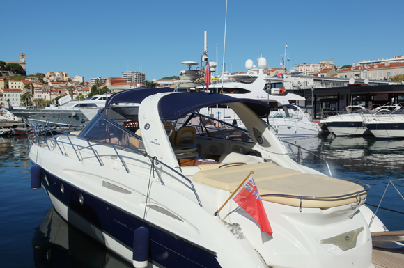 Party Anim – Cranchi 47 (2006) Adjugé 125 000 euros 