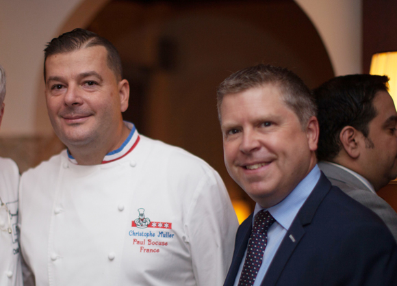 16. Le chef Christophe Muller (Restaurant Bocuse) et François Choquette (Air Canada)