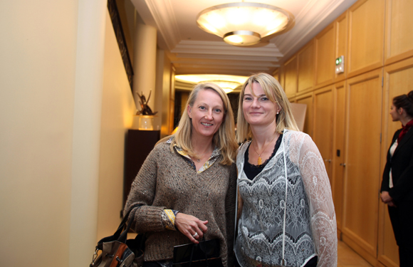 28. Isabelle Vincent et Christelle Benoit (Bail Distribution)