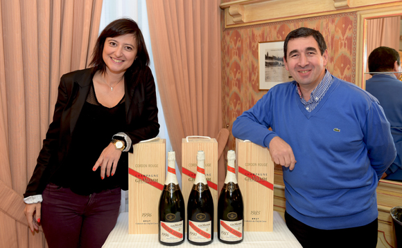 10. Séverine Eberhardt (Welcome) et le chef Guy Lassausaie