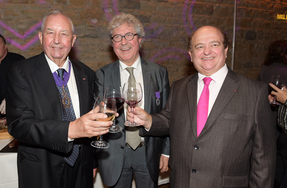 29. Jean-Paul Mauduy, président de la CCIR, Roland Bernard, vice-président du Grand Lyon et le sénateur Jean Besson