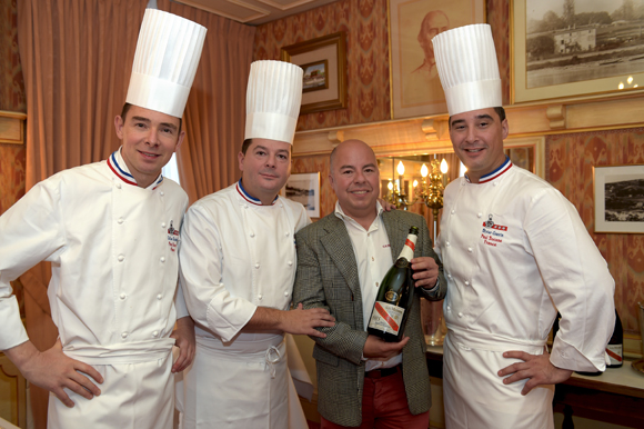 31. Jean Burdy (Champagne Mumm cordon rouge) et les 3 chefs MOF de Paul Bocuse