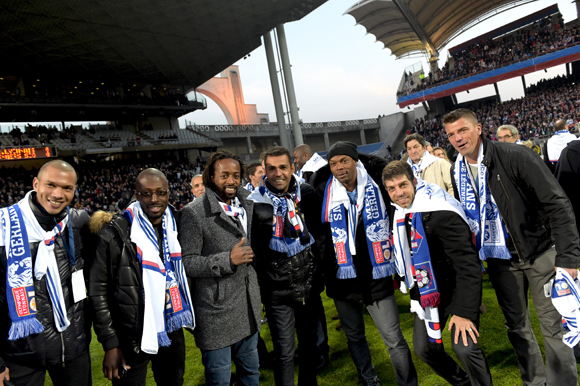 16. Les champions des années 2000