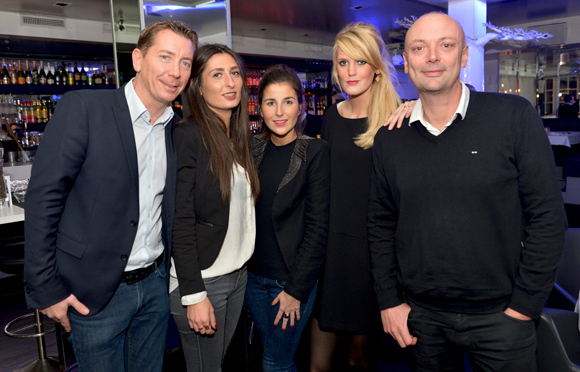 2. Jean-Pierre, Léa, Fanny, Alexia et Jean-François