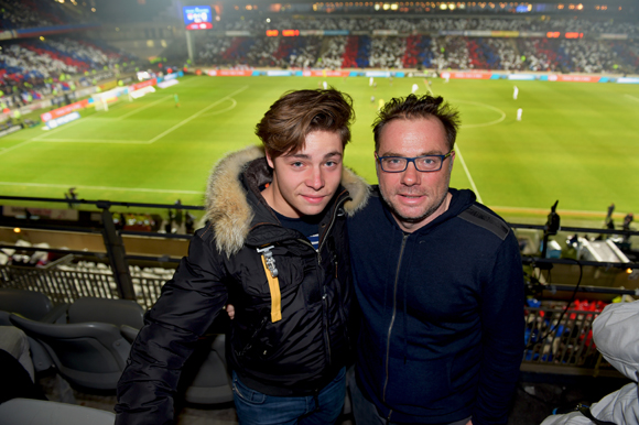 31. Pierre-Yves Gas (Agence Proxi’com) et son fils Louis