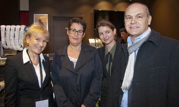 3. Nathalie Poncet (Directrice marketing du groupe Aoste), Nathalie Cayuela (Cité de la gastronomie), Emilie Camus et Bernard Vitiello (Eiffage)