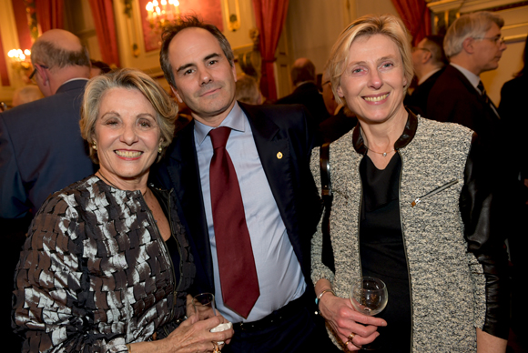 38. Elsa Muchada, son fils Jean-Paul, consul d’Uruguay et son épouse Caroline