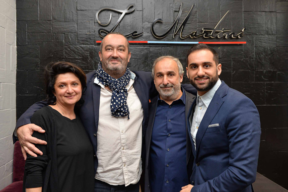 2. Pierre Nallet (Anahome Immobilier), Patrice et Narguize Sinanian, leur fils Philippe