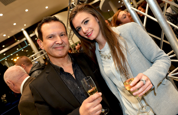 25. Lionel Smia (Digital Telecom) et le mannequin Jennifer Violin (Famar)