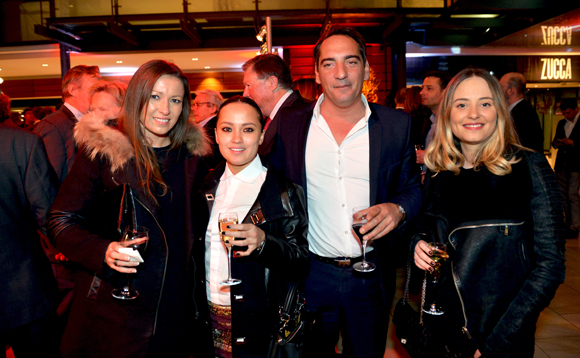 28. Estelle Blanchard, Audrey Bresset, Jérôme Auclair (Azur Hélicoptère) et Margaux Dini