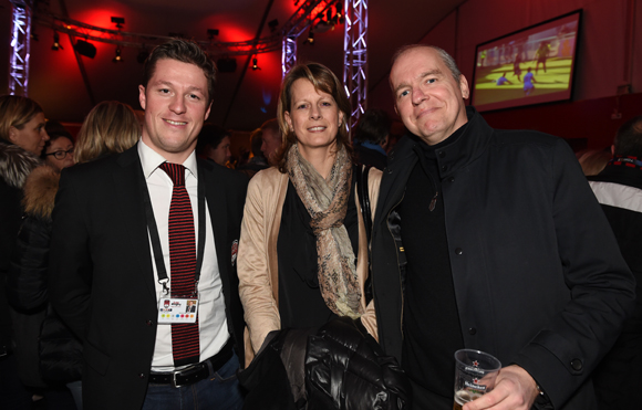 37. Mathieu Renaud (LOU Rugby), Catherine et son époux Alain Ladreyt (Abscisse)