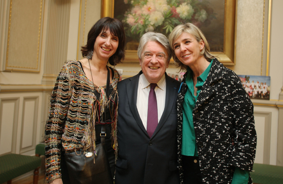 15. Nathalie Roux, kinésithérapeute, Joël Lainé (ASO, Comité directeur du Marathon de Paris) et Sophie Moreau, présidente de Courir pour Elles