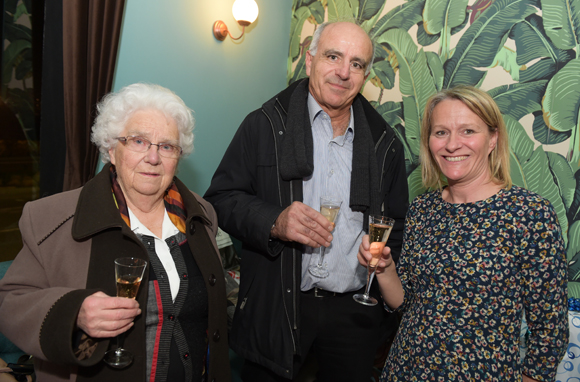 12. Jeanne Traverce, Jean-Guy Traverce (Garage Renault Oullins) et Emmanuelle Charles (Vêtements Charles)