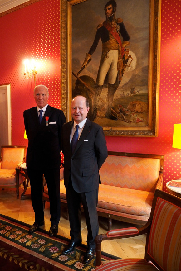 16. Retour devant le portrait de Bernadotte pour clore une très belle cérémonie en l’honneur de Björn Blomberg