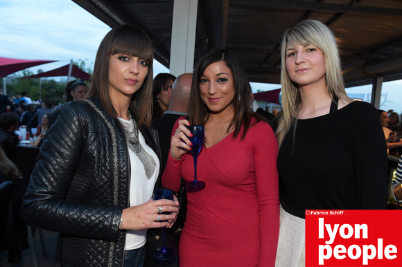 21. Aurélie Perret (Santex), Laura André (SNCF) et la photographe Claudine Bruyat 