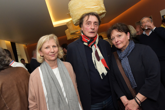 23. L’artiste peintre Gérard Puvis, son épouse Annick et Dominique Vavro (Vavro Design)