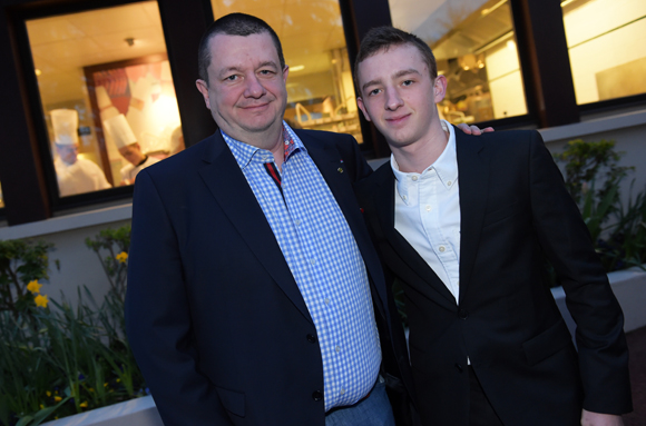 35. Christophe Marguin, président des Toques blanches lyonnaises et son fils Gaspard