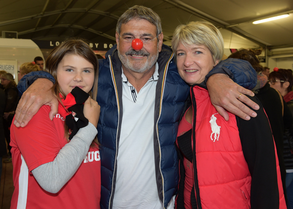 8. Michel Panseri (Tosem), son épouse Anne-Sophie (Maviflex) et leur fille Emma