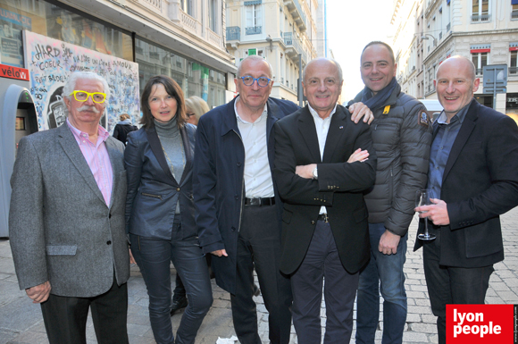 11. Jacky Marguin, Sabine Masse, le journaliste Jean-François Mesplède, Pierre Orsi, Vincent le Roux et Fréderic Masse