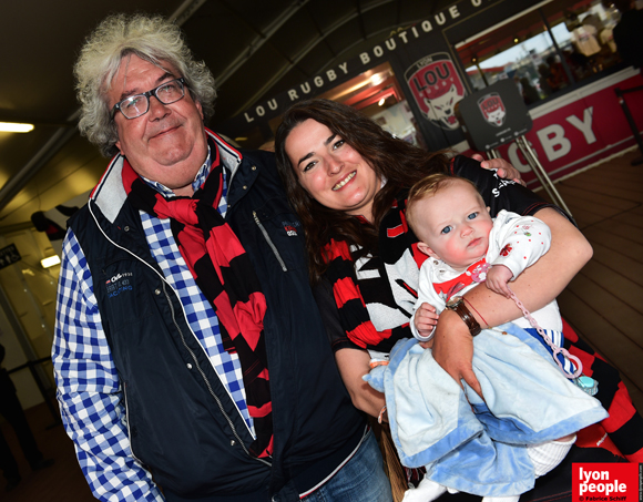 3. Maitre Eric Gauvin, Anna-Victoria, la plus jeune supportrice du LOU et sa maman Marie Berthet (Gauvin)