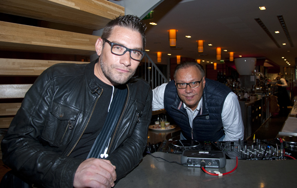 33. DJ Buddha et Philippe Jacquet 