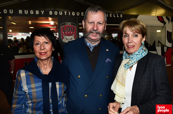 8. Nicole, son époux Philippe Lambert et Pascale Robin