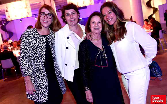 116. Audrey Monnot (Groupe Bernard), Christelle Cimetière (EMC), Hilda Turcas et sa fille Karine (KT Prod)