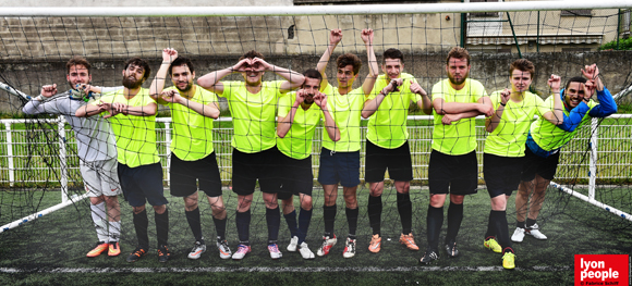 33. Les Brutal United Tigres