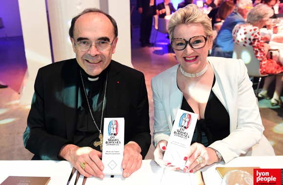 73. Le cardinal Philippe Barbarin et Nicole Marguin