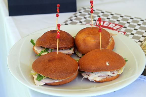 3b. Son plat : Vitello Tonnato façon pan bagnat