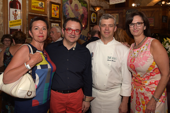 66. Le sommelier Fabrice Sommier (Georges Blanc), son épouse Clotilde, Laurent et Françoise (Chez Moss)