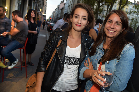 12. Caroline et Sophie Briot