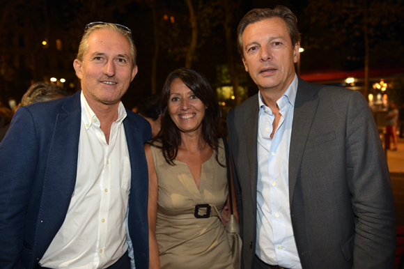 26. Le journaliste Pascal Auclair (FMI), Florence Guyot (Champagne Marguerite Guyot) et Pascal Blache, maire du 6ème