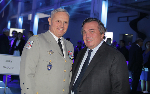 5. Le général Pierre Chavancy, gouverneur militaire de Lyon et Olivier Ginon (GL Events)