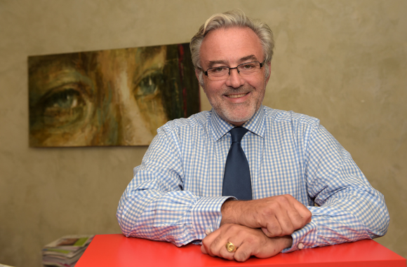 98 Erick Roux de Bezieux
