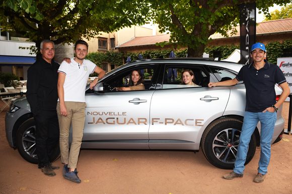 27. André Castille, Daniel Pruchicki (Jaguar), Carole Burianne (ALD Automotive), Axelle Appolonio et Benoît Morisson (Jaguar)