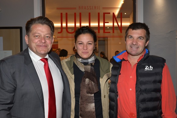 29. Pierre Jullien, Audrey Ripamonti (cabinet Folliet) et Jean-Luc Duclos (président V8V12)