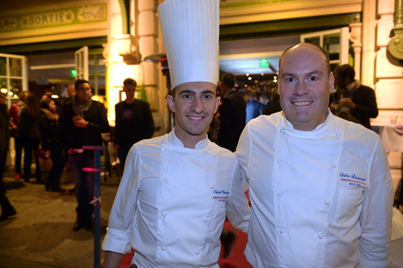 66. Les chefs Thibault Hostiguian et Cédric Boutroux (Bocuse)