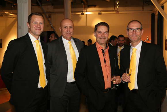 14 - Thomas Chanel, Jean-Pierre Grégoire, chef des ventes, Hervé Fabre (Société Bodycote) et Thierry Hellerigel (Renault) 